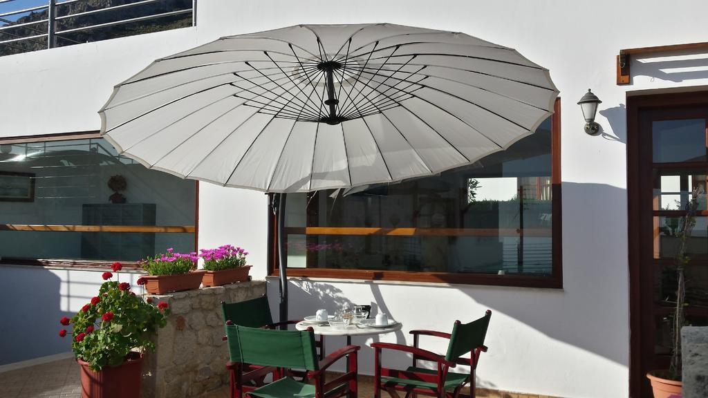 Hotel Amazones Village