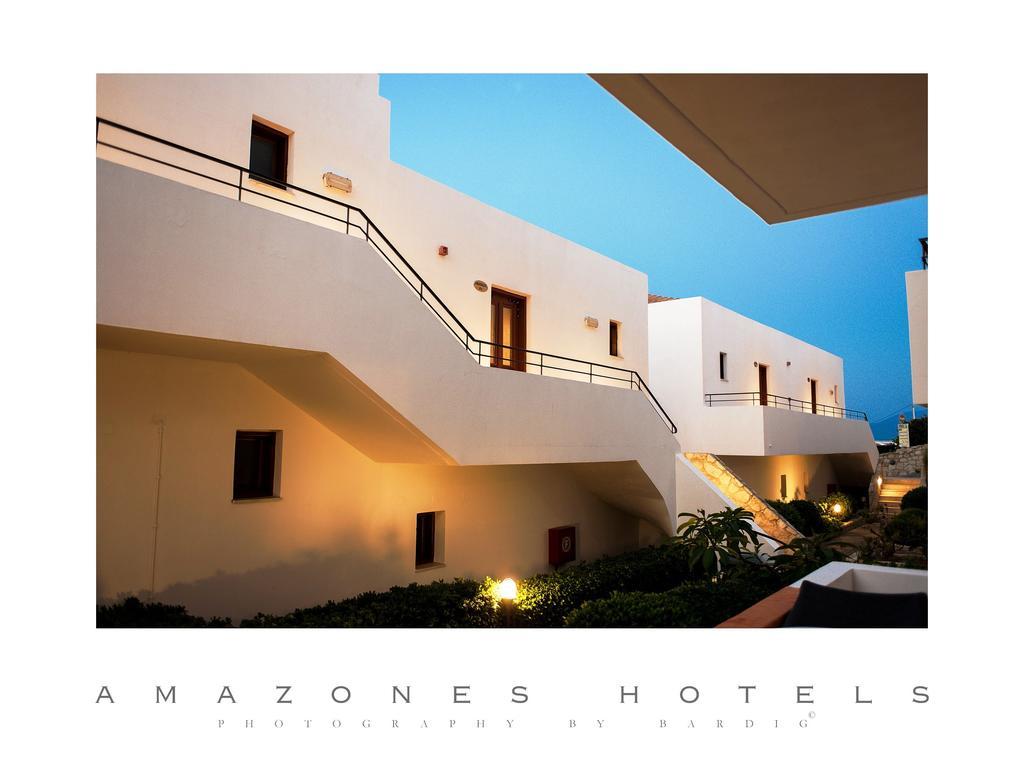 Amazones Village